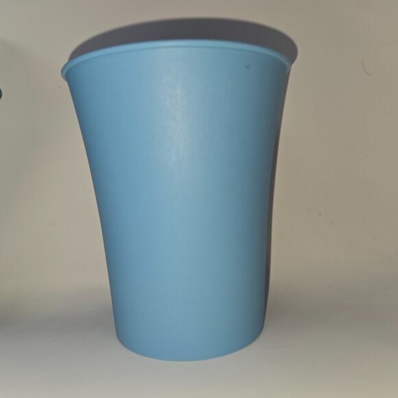 Vintage Plastic Bell Tumbler Lot of 12 Light Blue 8 oz Kiddie Cups Stackable - Picture 8 of 14